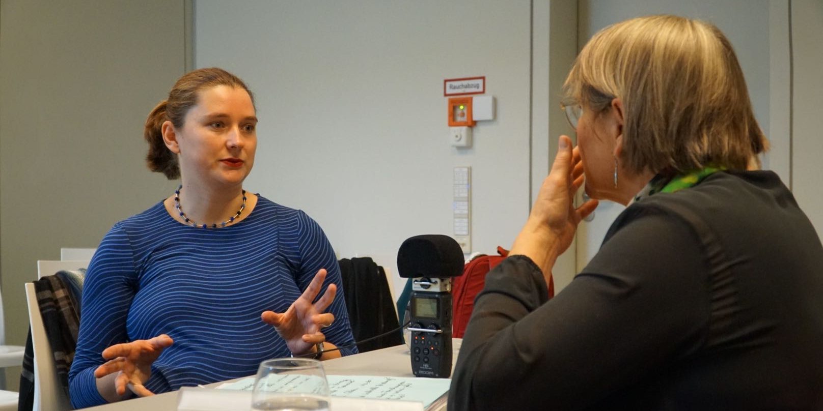 Dr. Lisa Unterberg im Gespräch mit Ulrike Mönch-Heinz